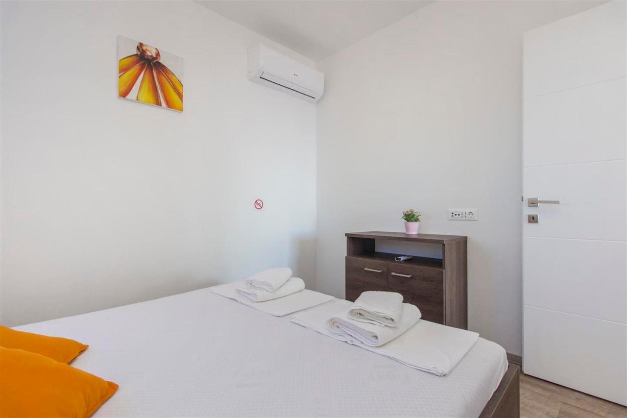 Villa Top Of Murter, Two Bedroom Apartment Εξωτερικό φωτογραφία